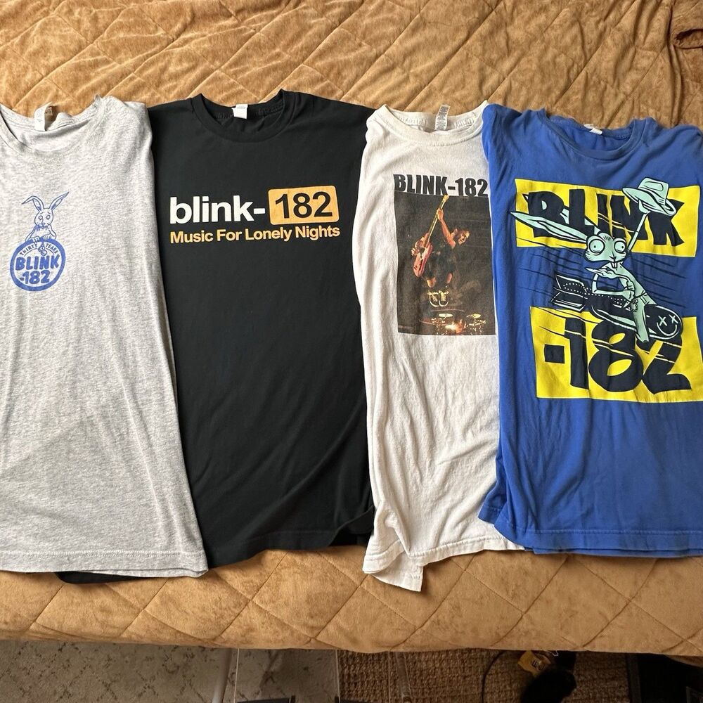 Blink-182 T Shirt Lot Of 4 All Mens XL Blink Bunny Punk Tees